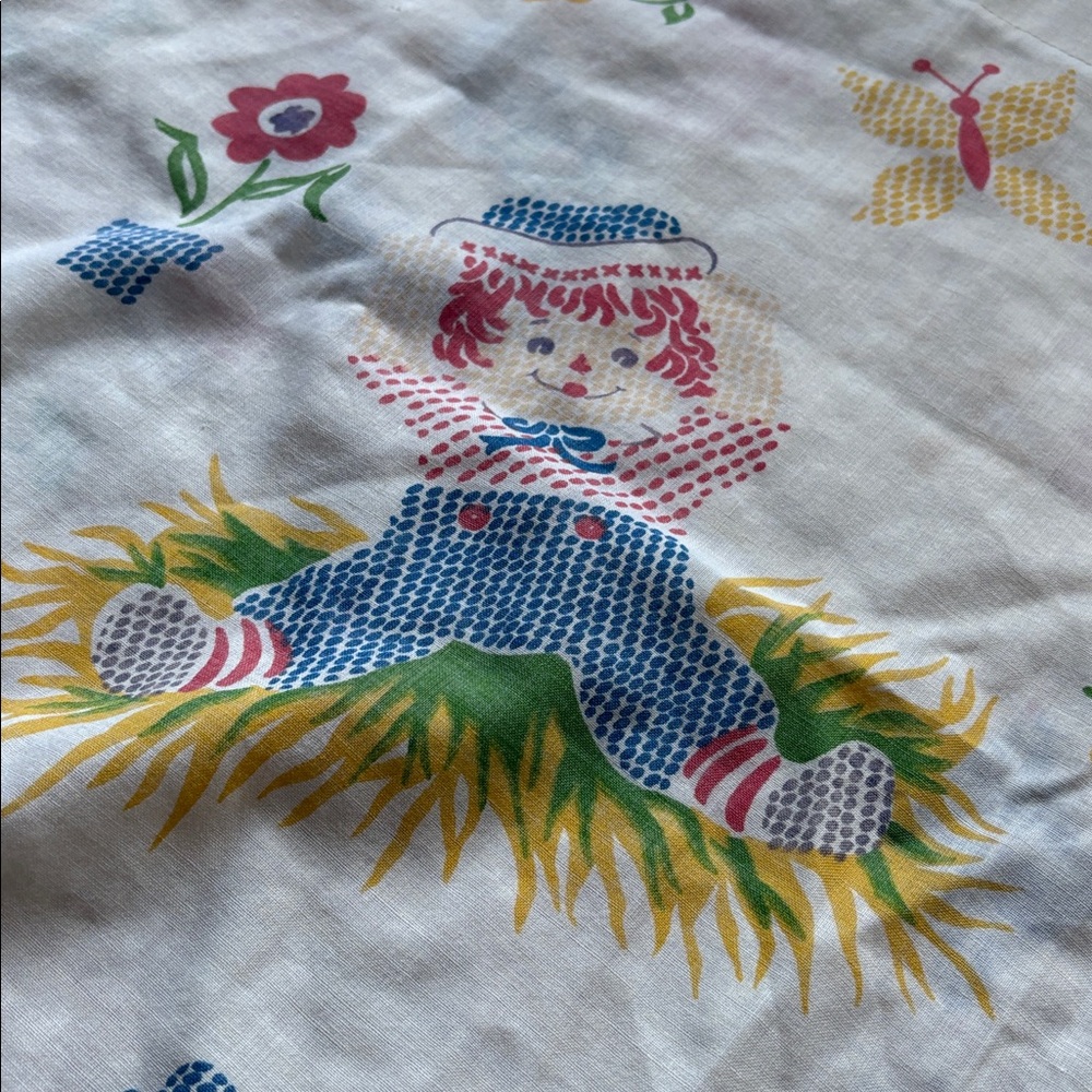Raggedy Ann and Andy, 2 Panels Curtains.